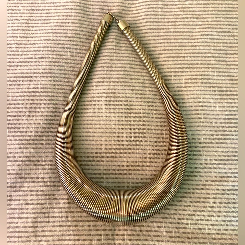 Silver slinky necklace!